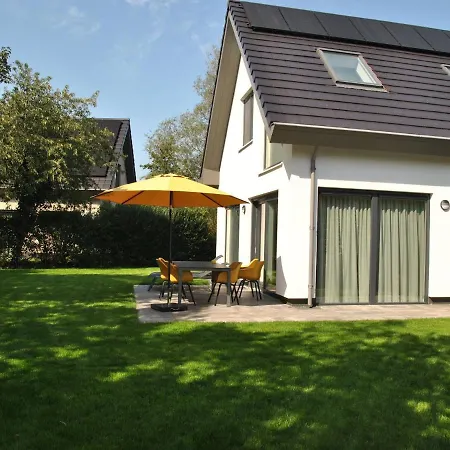 In Texel Near National Park Dunes Ferienhaus